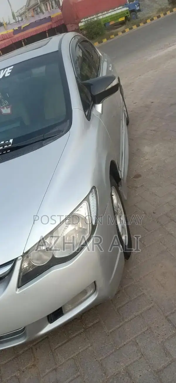 2009 Honda Civic Reborn: Automatic, Full Options, Excellent Condition