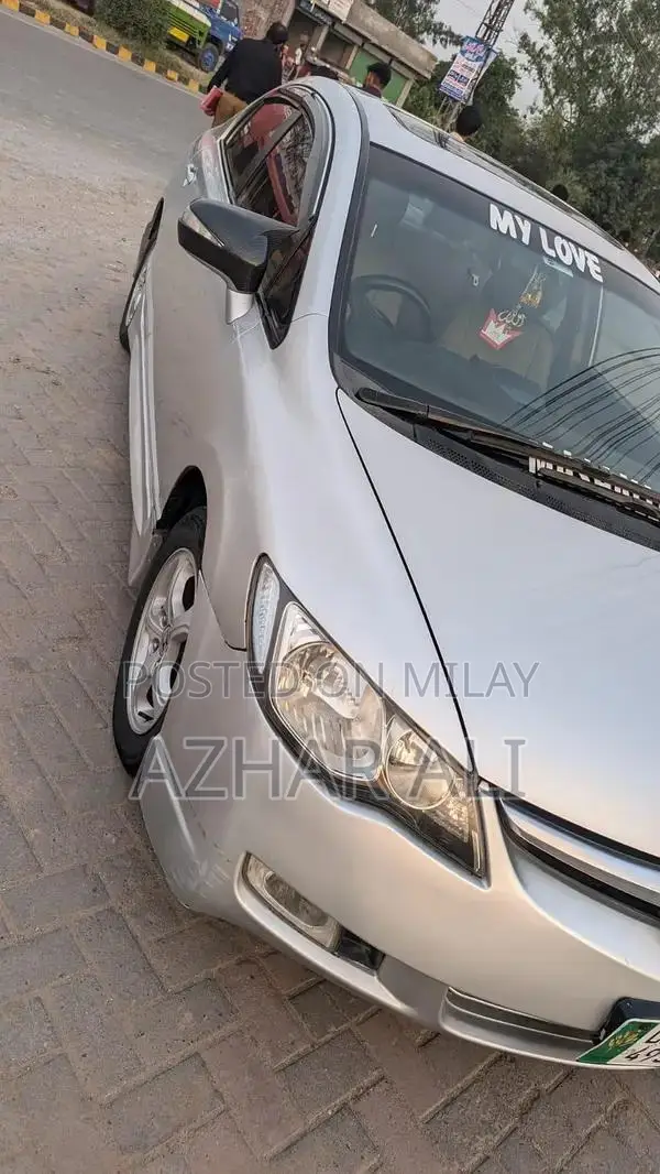 2009 Honda Civic Reborn: Automatic, Full Options, Excellent Condition