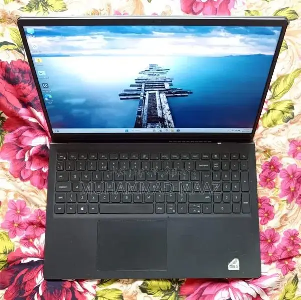 Dell 15.6" Laptop i5 10th Gen 16GB RAM 256GB NVMe SSD