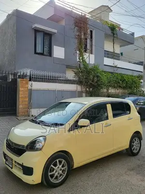 Daihatsu Mira G Push Compact Hatchback