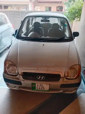 Photo - Hyundai Santro Compact Sedan - Low Mileage Car