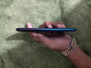 Budget Smartphone with Large Battery and Fingerprint Sensor