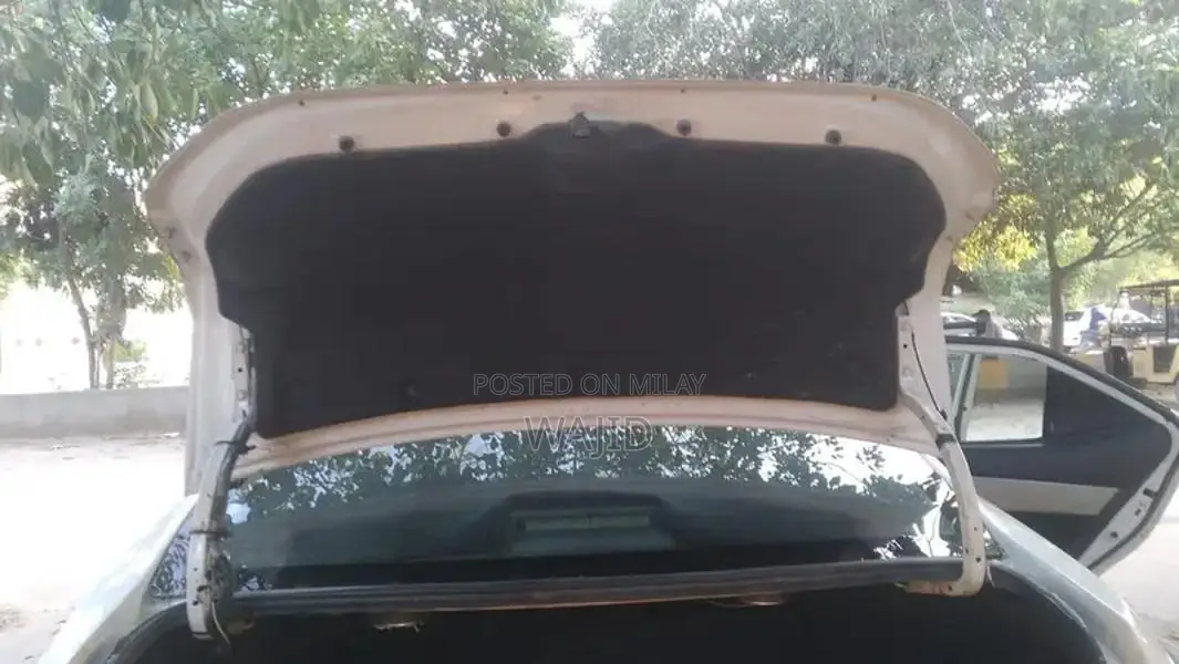 Toyota Corolla GLI Sedan - Low Mileage Well-Maintained Vehicle