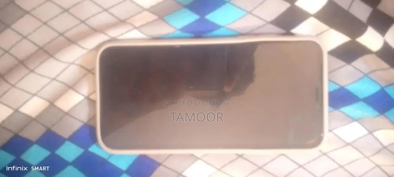 Apple iPhone XS - Powerful Smartphone with Advanced Features