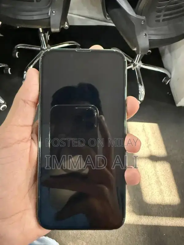 iPhone 13 Alpine Green 128GB Excellent Condition