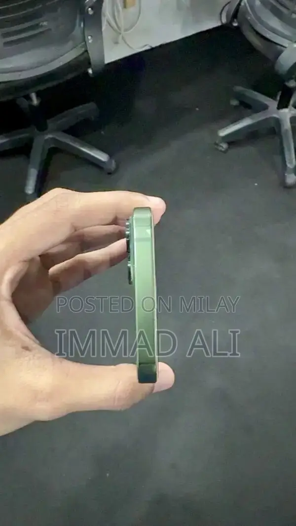 iPhone 13 Alpine Green 128GB Excellent Condition