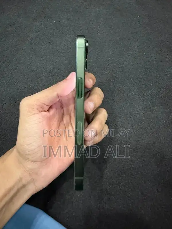 iPhone 13 Alpine Green 128GB Excellent Condition