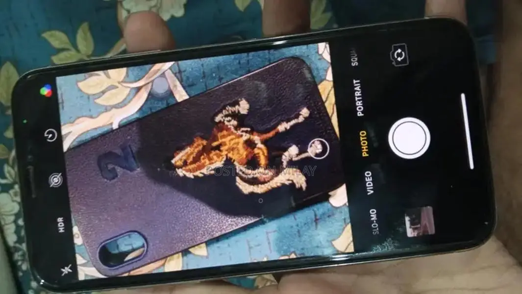 256GB iPhone X Smartphone with Face ID