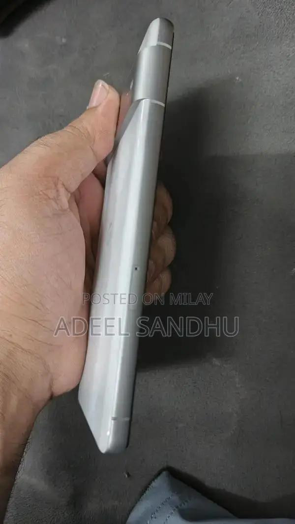 Google Pixel 7 Smartphone 6GB RAM 128GB Storage Pristine Condition