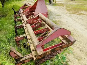 Photo - Heavy-Duty 11 Furrow Chisel Plough for Agricultural Farming