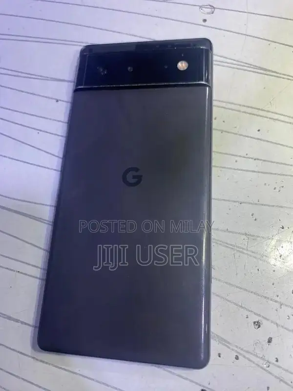 Pixel 6 Smartphone with Storage and Functional Condition
