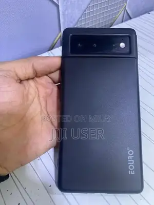 Pixel 6 Smartphone with Storage and Functional Condition