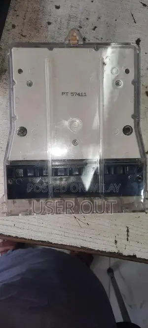 3-Phase Electric Submeter for Precise Power Monitoring