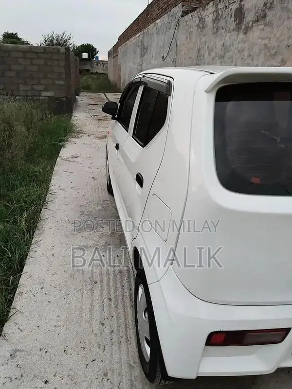 Alto VXR Antique No-Touch Compact Car