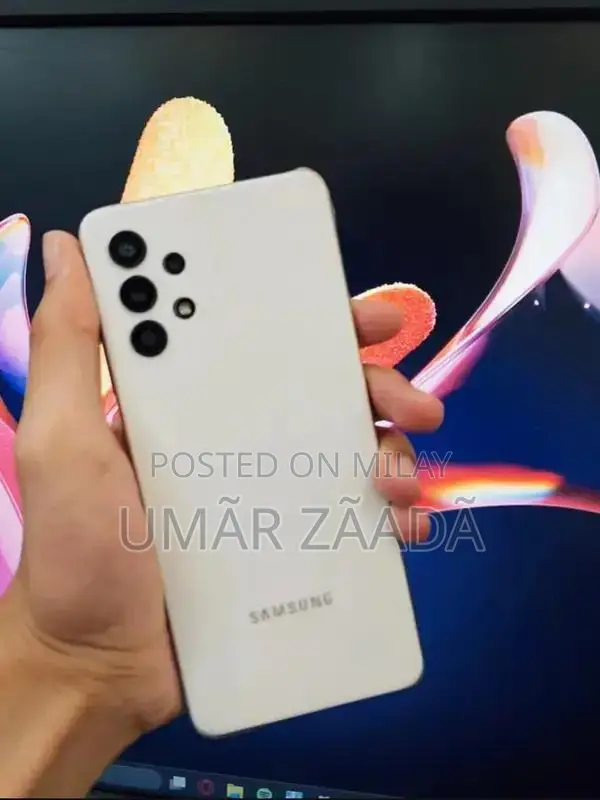 Samsung Galaxy A32 Smartphone 6/128GB Slightly Damaged