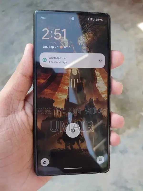 Google Pixel 6 Smartphone - 8GB RAM, 256GB Storage, Dual SIM