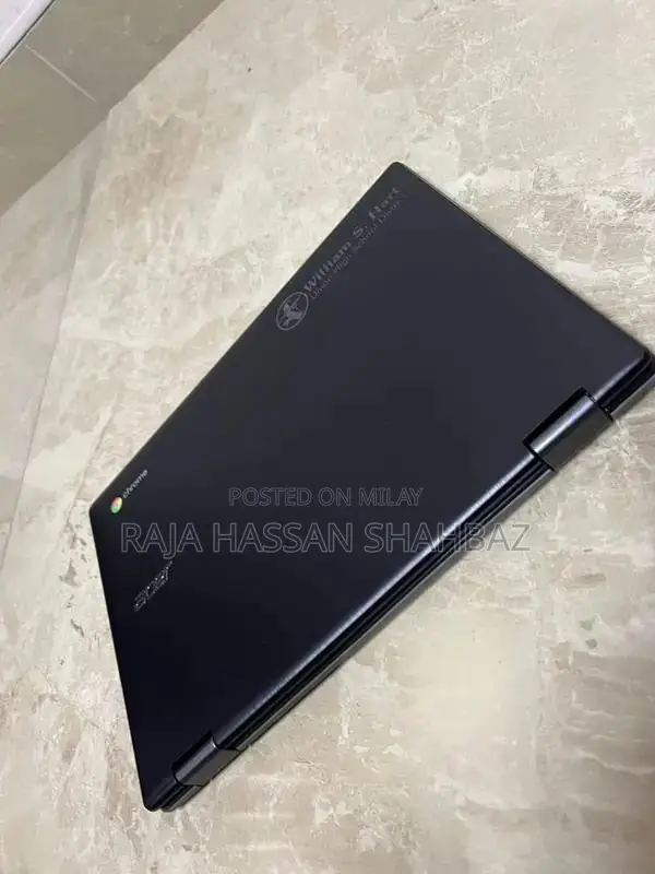 Acer R752T Touchscreen Laptop Ultrabook