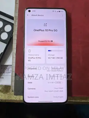 Photo - OnePlus 10 Pro Smartphone with Cracked Back Panel