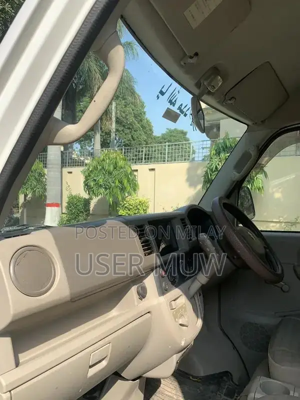 Suzuki Every Compact MPV - Clean, Well-Maintained Mini Van