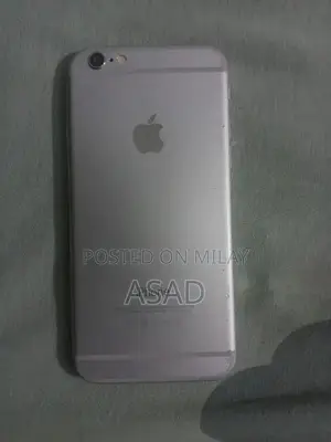 iPhone 6 64GB Smartphone - Pristine Condition with Accessories