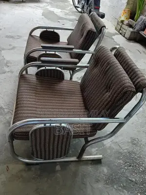 5-Seater Nikan Sofa in Used Condition