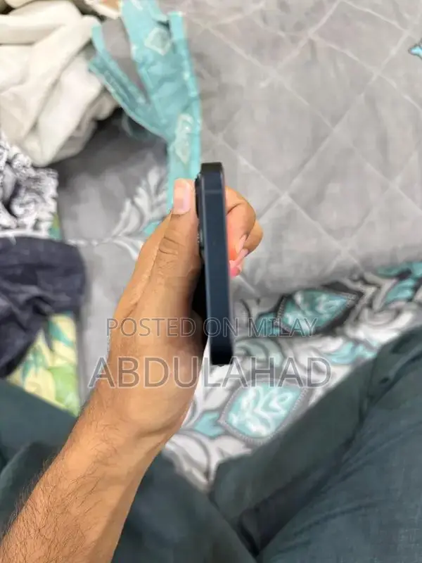 Apple iPhone 13 128GB Excellent Condition Unlocked