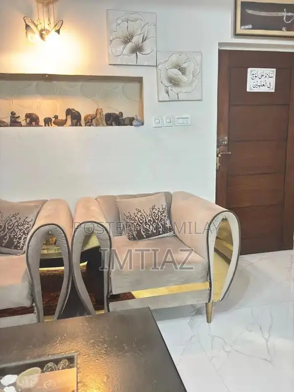 Modern Six Seater Sofa Set - Excellent Condition