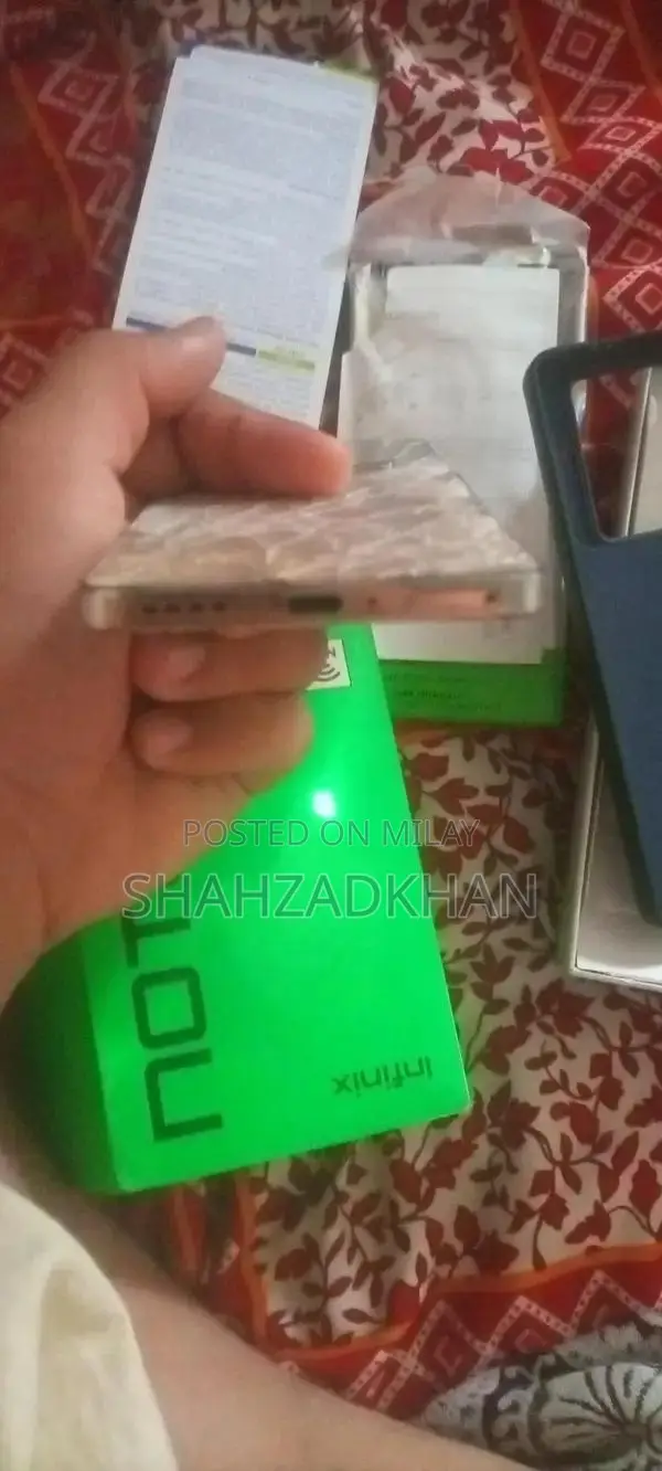 Infinix Note 40 Smartphone 8GB RAM 256GB Storage