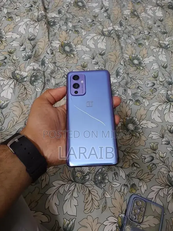 OnePlus 9 5G Smartphone - 8GB RAM, 128GB Storage