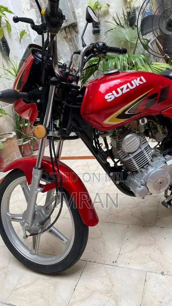 Suzuki 110 Motorcycle - Well-Maintained Classic Ride