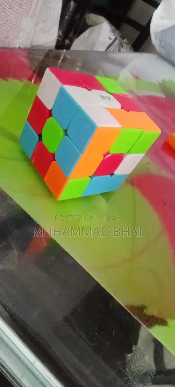 Smooth Rubik's Cube Puzzle Toy