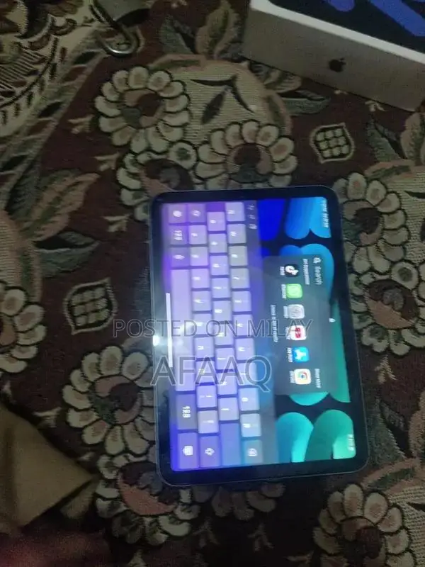 Apple iPad Mini 7 Compact Tablet