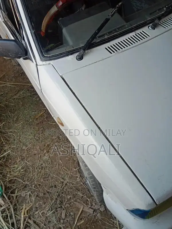 Suzuki Mehran VX Used Car - Well-Maintained Sedan