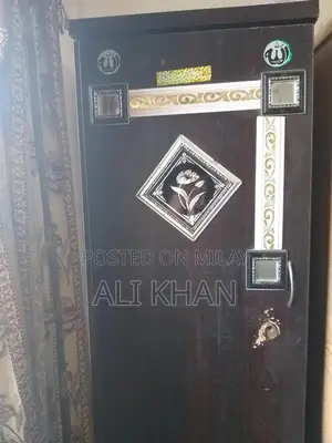 Wardrobe with Lock Issue - Functional Furniture Piece