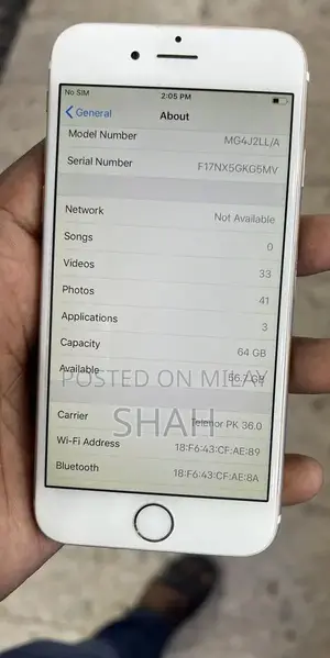 Photo - Pre-Owned iPhone 6 64GB Gold Smartphone