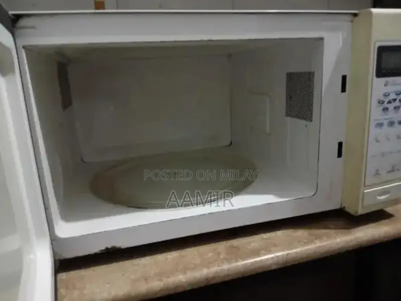 Dawlance Large Capacity Microwave Oven 55 Liters