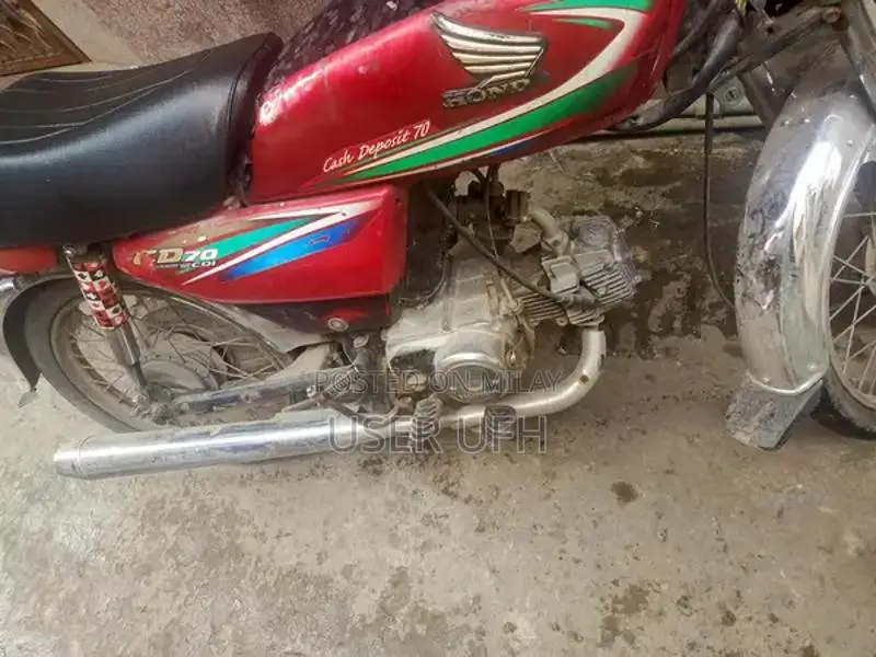 Honda 70cc Motorcycle 2015 Model