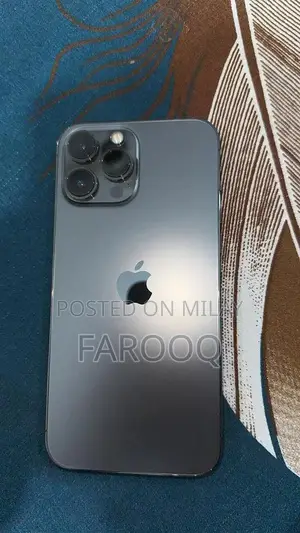 Photo - Pro Max Smartphone Premium Condition Low Battery Usage