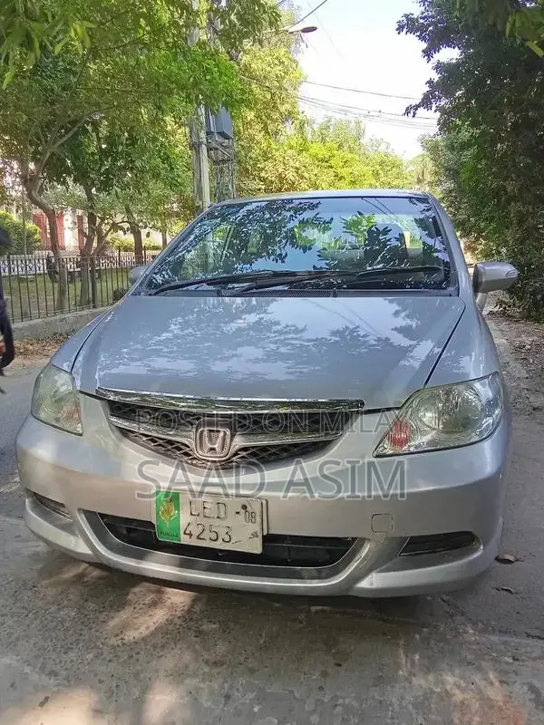 Low Maintenance Brand New Vehicle with Excellent Condition