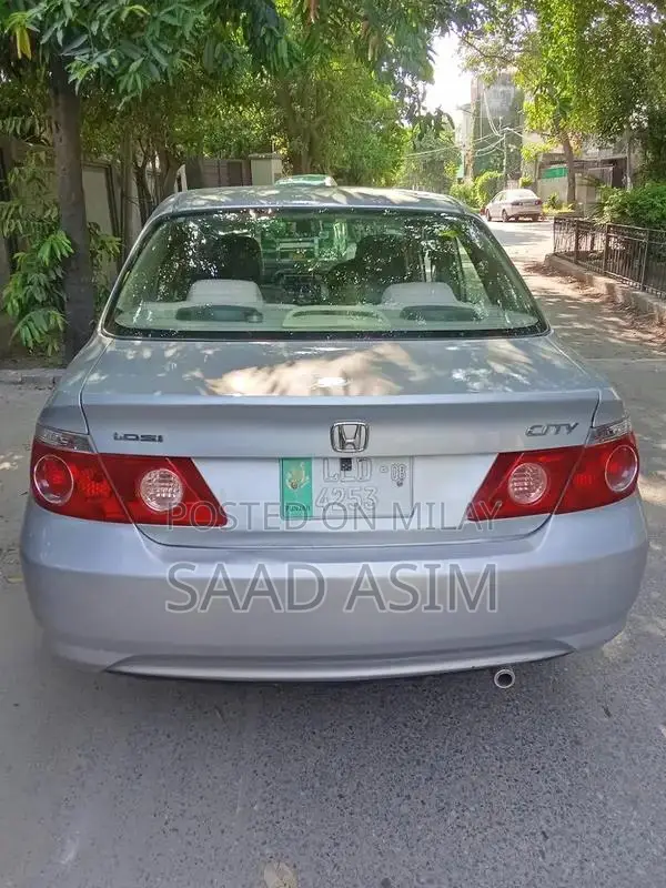 Low Maintenance Brand New Vehicle with Excellent Condition