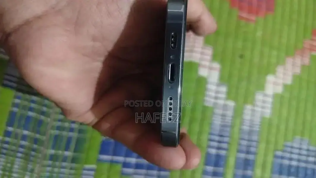 Apple iPhone 13 Pro Unlocked Smartphone Premium Condition