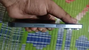 Apple iPhone 13 Pro Unlocked Smartphone Premium Condition