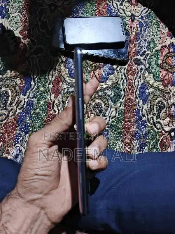 OnePlus 9 5G Smartphone with 8GB RAM and 128GB Storage