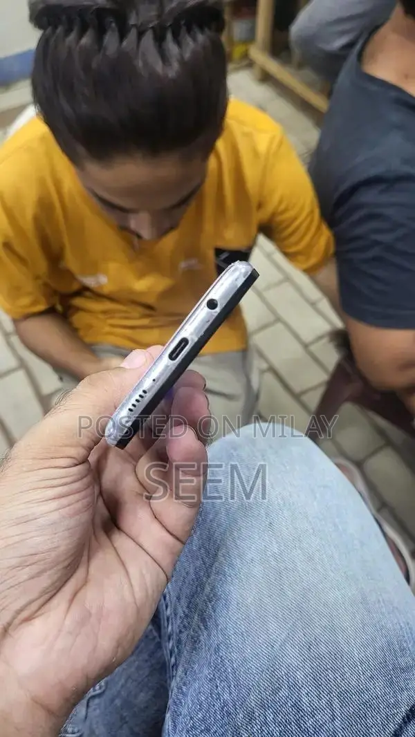 Samsung Galaxy A51: 8GB RAM, 128GB, Dual SIM Smartphone