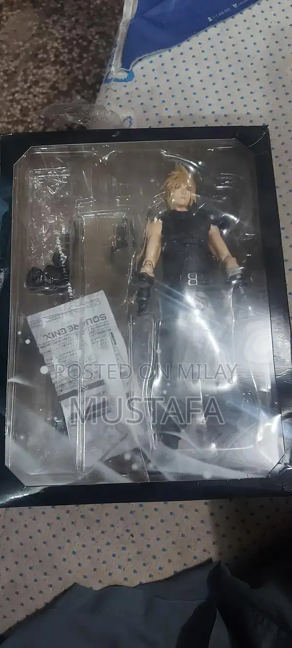 Action Figure Toy - Collectible Character Figurine