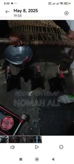 Professional Automotive Mechanic Tool Kit - Essential Workshop Equipme