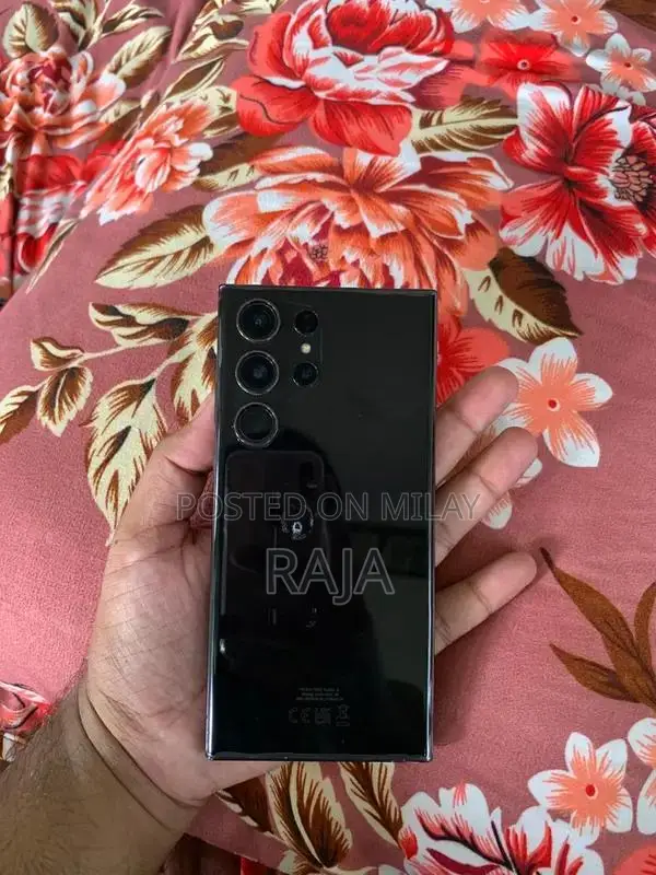 Samsung Galaxy S23 Ultra Smartphone 256GB