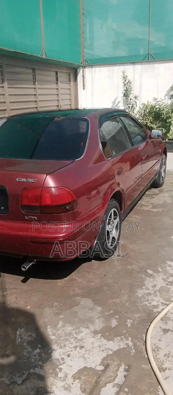 Honda Civic Sedan - Well-Maintained 1996 Model