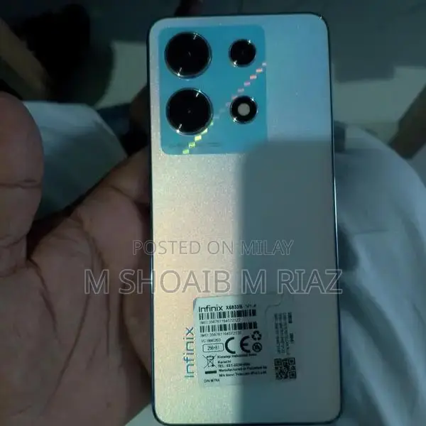 High Performance Mobile: 8GB RAM, 256GB Storage