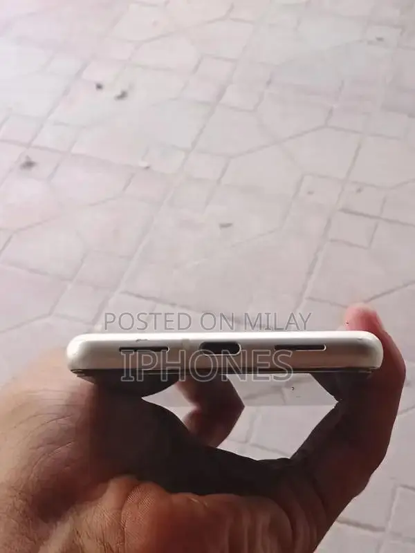 Google Pixel 7 Smartphone - Fully Functional 128GB Model